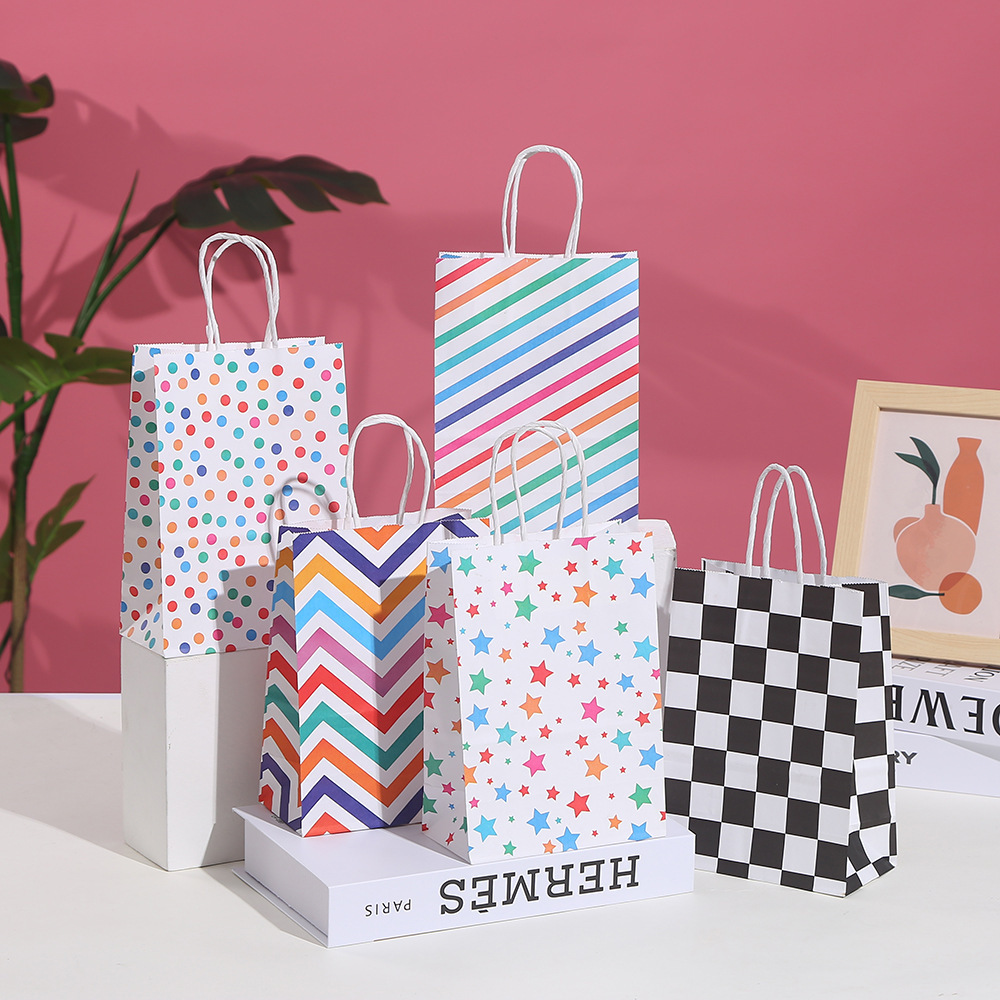 Baby Clothing Event - 30 stuks gestreepte kraftpapieren cadeautasjes ster