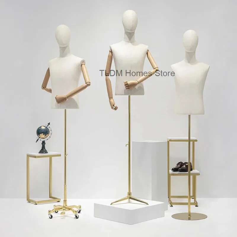 Mannelijke mannequin, halve le - Baby Clothing Stores recensie en prijs